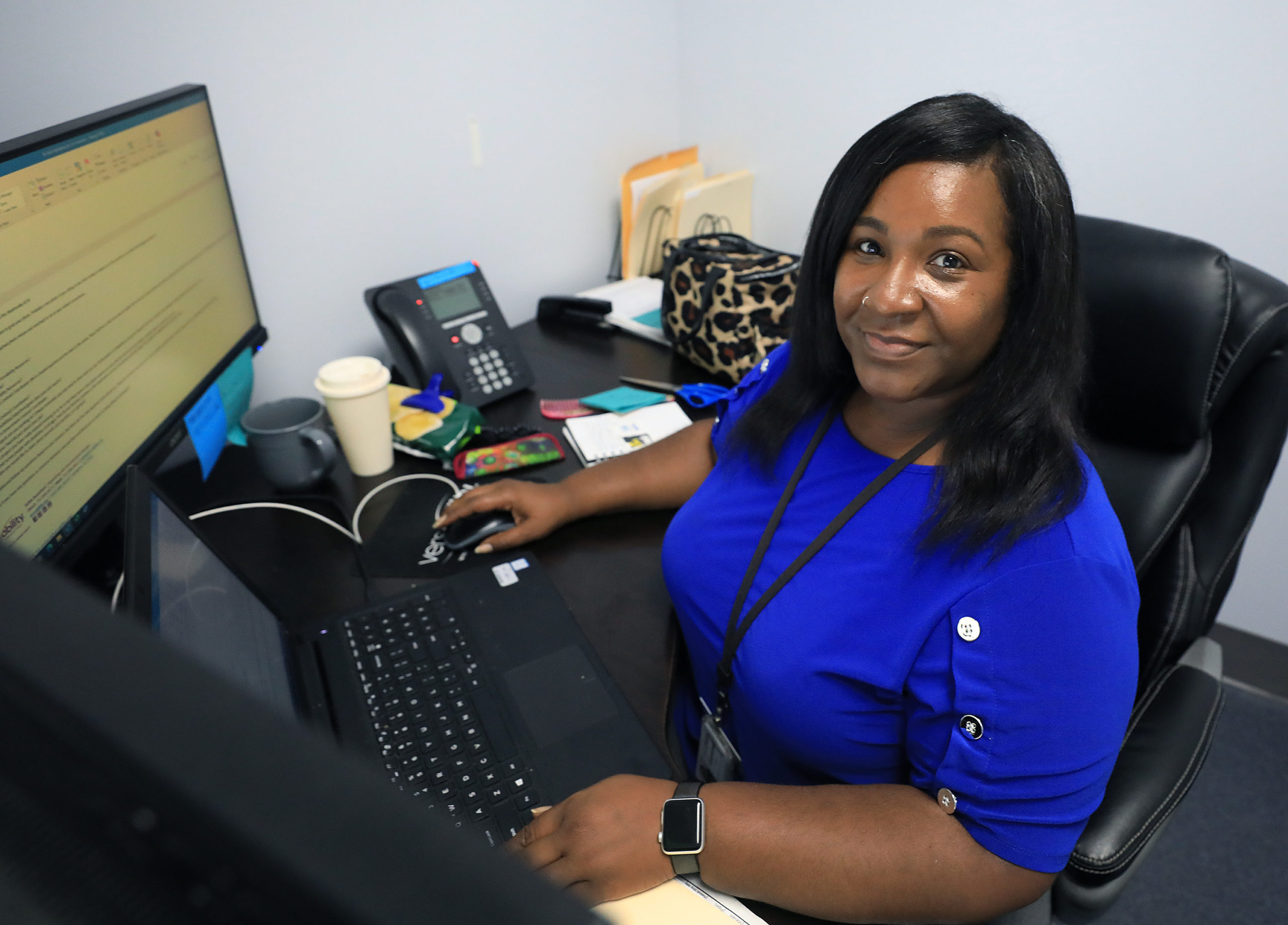 VersAbility’s Government Contract Coordinator Sets Up Employees for Success